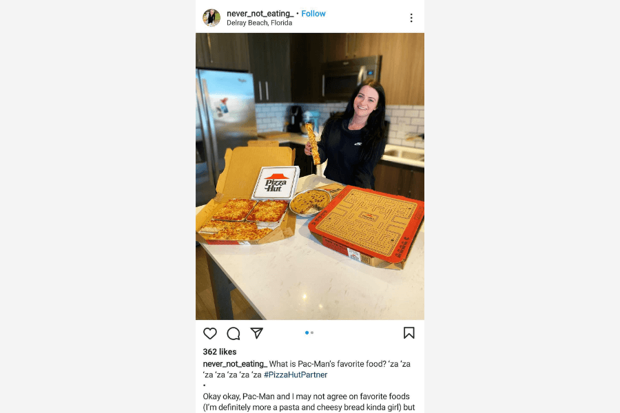 pizza hut pac man indfluencer